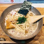 Dad's Ramen 夢にでてきた中華そば - 