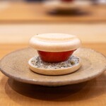 柚木元 - 2024.4 トマト最中（フルーツトマト、安曇野産茎わさび甘酢漬け入りクリームチーズ、甘酢ジュレ）