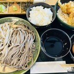 挽きぐるみ蕎麦屋 禅開 - 料理写真: