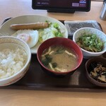 すき家 - 牛小鉢ソーセージ朝食