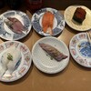 廻鮮寿司 塩釜港 - 料理写真:マグロと炙りトロ食べて写真撮ってないのに気付くorz