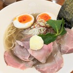 貝と地鶏だしのらぁ麺 ちょろ - 