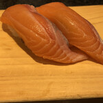 沼津魚がし鮨 流れ鮨 - サーモン