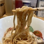 麺屋 十色 - モチモチ麺！