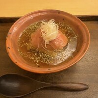 のぐち 継 - 肉吸い　下に新玉葱