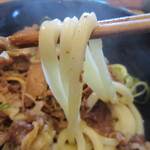 うどんは弾んでもちもちです