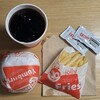 Jollibee - 料理写真:Yumburgerセット