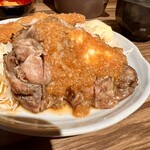 Izakaya Juubei - 鶏もも焼き