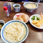 長田うどん - 全体