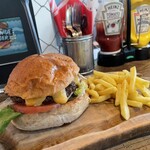 WORLD WIDE BURGER - 