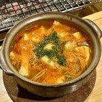 oumigyuuyakinikunikunoryuugimi-tosouru - 海鮮チゲスープ
