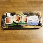 Tsukiji Nakajima Suisan - 海鮮太巻鮨