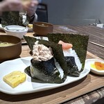 Omusubi Sakaba Enoma - 私は330円以下のおむすび2個選べる「Aランチ(800円：税込）」を。