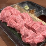 飛騨溶岩焼きホルモン ぶっちゃー - 