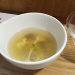 キッチン ブルー グローブ - 最後のスープ