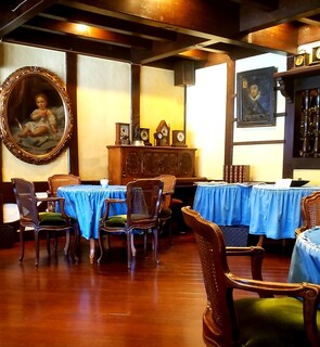 CAFE L'OPERA - 店内环境