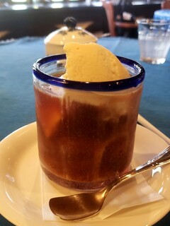 CAFE L'OPERA - 咖啡浮冰