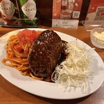 DEPOT - ハンバーグナポリタン　1,680円（税込）
                        ハンバーグは本当に申し訳ないけど普通…。トッピングならクリームコロッケ系がベストかなと、ポンヌフ気分で頼んでしまったのが悪いけどさ！