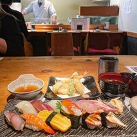 本等鮨 海馬 本店 - 