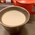 Teuchi Soba Tempura Naoto - “蕎麦焼酎を蕎麦湯で割った”の図