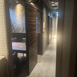 新宿 鮨 栞庵 やましろ 東口店 - 