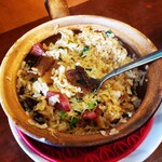 南粤美食 - 腸詰め干し肉貝柱釜飯