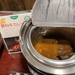 佐久一萬里温泉ホテル - カレーはレトルトっぽい味ですが肉は後入れなのかちょっと良いかも。