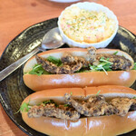 日の丸や - 鯨竜田揚げのオリジナルサンド（特別メニュー） 