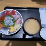 さかな屋食堂ウロコジュウ - 