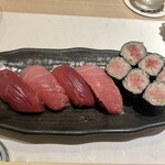 h Sushiya Maken - 左から赤身、大トロ、赤身、大トロ、大トロ叩き細巻き。美味しゅうございます。