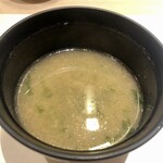 h Sushiya Maken - 鮪出汁の味噌汁が何気に絶品