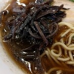 中華そば つけそば 伊蔵八本店 - 味付けキクラゲ