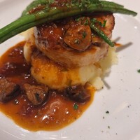 BISTRO DOUBLE -  BISTRO DOUBLE -