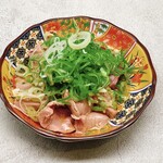 Tongue sashimi topped with green onions