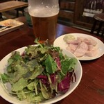 ALE HOUSE 加美屋 - グリーンサラダと、しっとり鶏むね