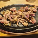 Momoyaki To Sake Ogata - もも塩焼き(ハーフ)
