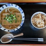 うつ輪 - きつねうどん　お昼のかやくご飯セット