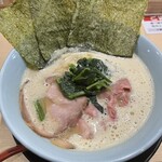 家系ラーメン 薩摩家 - 