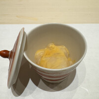 すし道 冨座 - 帆立の雲丹ソース仕立て