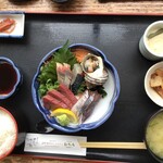 白木海岸のレストラン - 関あじ関サバ味比べセット(土日祝限定)