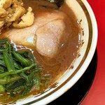 麺屋 旭 - 豚骨濃度が高めのスープ。