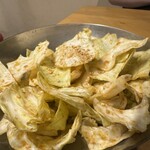 大阪焼肉・ホルモン ふたご - ごま塩キャベツ　429円