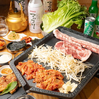 各種宴会にもぴったり！多彩な《コース》は70名様まで対応可◎