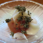 真鱈の子を醤油漬けにしたものに百合根ととんぶり