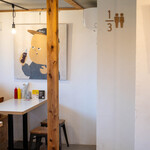 1/3 HAMBURGER FACTORY - 2024.4 テーブル席