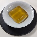 文の助茶屋 - 和三盆わらび餅　410円