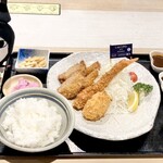 Nagoya Meibutsu Misokatsu Yabaton - よくばりおとな様定食