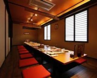 Sankai Shubou Akaneya - 旬の料理をゆったり楽しむ、
                        人数に合わせた個室空間