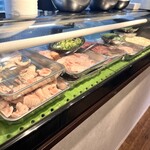 炭火焼肉 にく式 - 内観