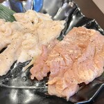 炭火焼肉 にく式 - シマチョウ、上ガツ